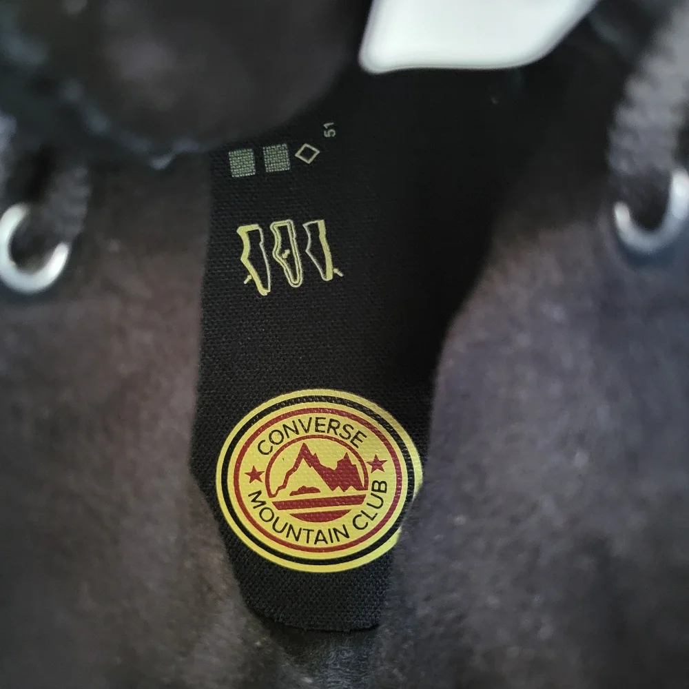 Converse Mountain Club Bosey MC High Top Sneakers 166221C Black 5‎